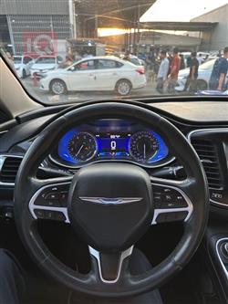 كرايسلر 200